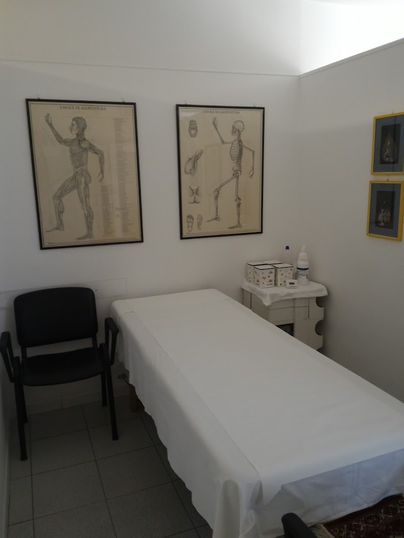 Studio De Angelis ,Pediatra, Massofisioterapia, Agopuntura cinese · Foto 1